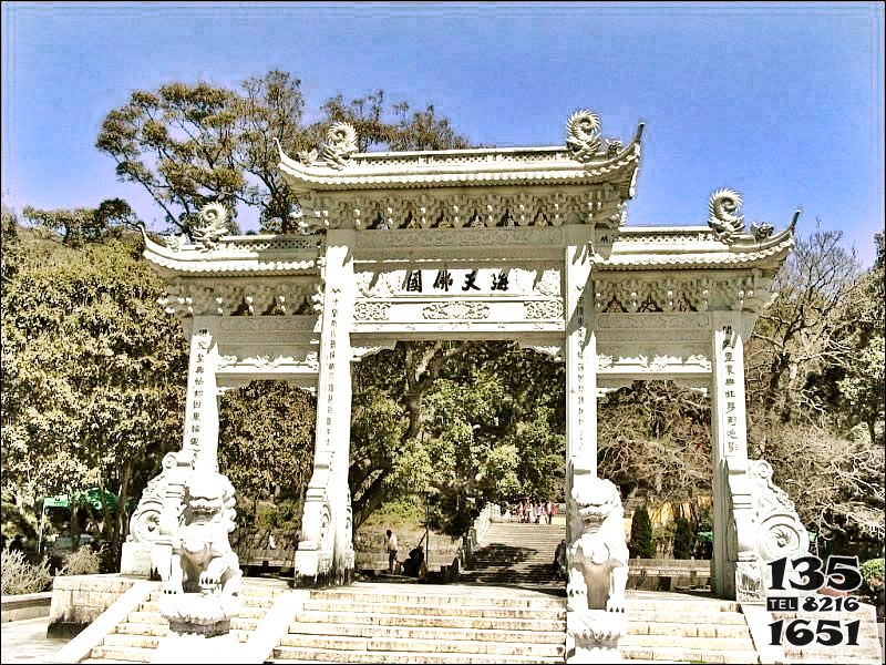 牌坊雕塑-大理石芝麻白寺廟山門石雕牌坊高清圖片