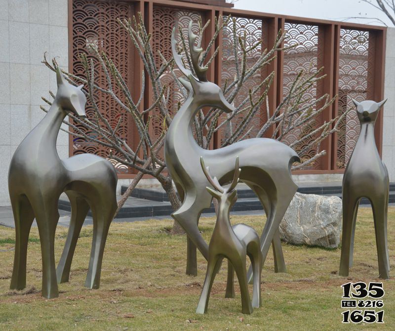 鹿雕塑-公園景區不銹鋼仿銅抽象藝術鹿雕塑高清圖片