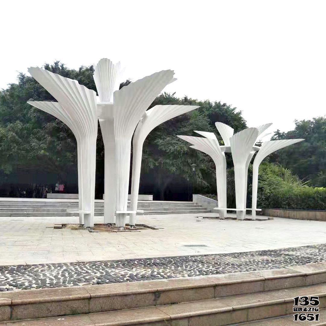 涼亭雕塑-廣場公園玻璃鋼扇形創(chuàng)意休閑區(qū)涼亭高清圖片