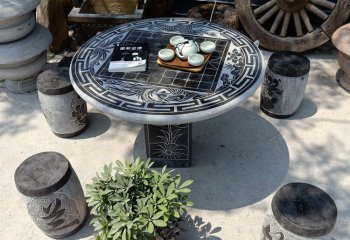 石桌雕塑-庭院家用雕刻棋盤(pán)格芝麻黑石桌椅