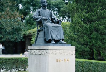 魯迅雕塑-公園廣場(chǎng)大型景觀坐著石柱上面的玻璃鋼魯迅雕塑