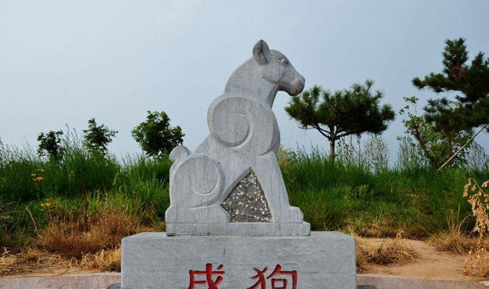 公園青石12生肖動物雕塑-公園12生肖雕塑高清圖片